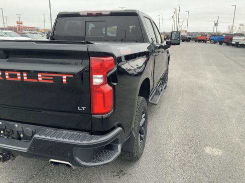 Used 2021 Chevrolet Silverado 1500 LT Trail Boss w/ Convenience Package II image 15
