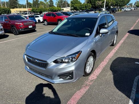 Used 2018 Subaru Impreza 2.0i Premium w/ Eyesight & BSD & Rcta AWD/4WD image 3