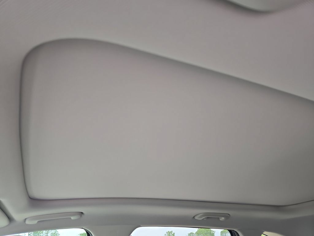 New 2026 Kia Sorento S w/ S Panoramic Sunroof Package FWD image 22