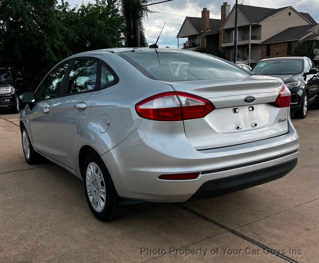 Used 2016 Ford Fiesta S FWD image 7