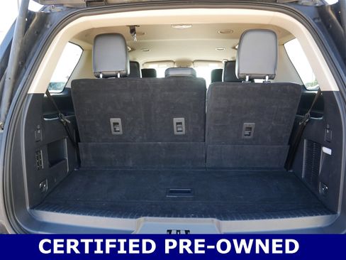 Certified 2024 Ford Expedition XLT image 11