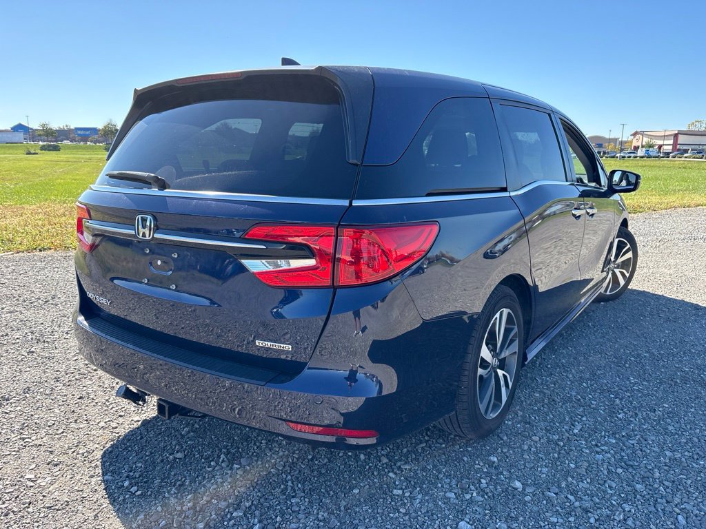 Used 2023 Honda Odyssey Touring image 13