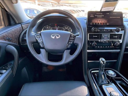 Certified 2023 INFINITI QX80 Premium Select w/ Cargo Package image 9