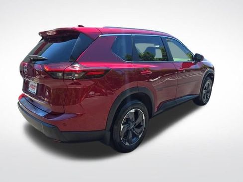 Used 2025 Nissan Rogue SV w/ SV Premium Package AWD/4WD image 5