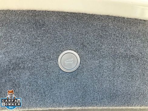 Used 2023 Tesla Model S Standard Range image 10