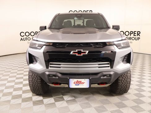 Used 2023 Chevrolet Colorado ZR2 w/ ZR2 Convenience Package III AWD/4WD image 10