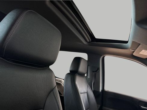 Used 2022 GMC Sierra 1500 SLT w/ SLT Premium Plus Package image 18