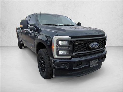 Used 2024 Ford F350 Lariat w/ Sport Appearance Package image 3