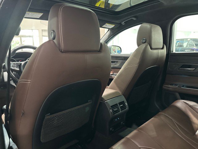 Used 2019 Jaguar XF S AWD/4WD image 77