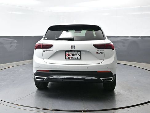 Used 2024 Buick Envision Preferred AWD/4WD image 13