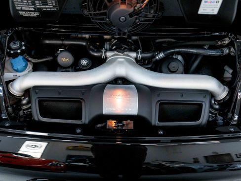 Used 2012 Porsche 911 Turbo image 73