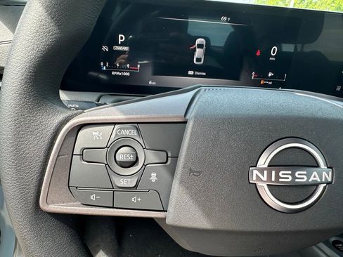 New 2026 Nissan Sentra SV FWD image 18