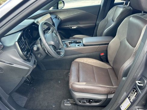 Used 2023 Lexus RX 350 FWD w/ Accessory Package (Z1) image 16