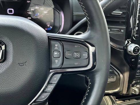 Used 2024 RAM 3500 Limited AWD/4WD image 21