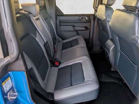 Used 2024 Ford Bronco Outer Banks image 19