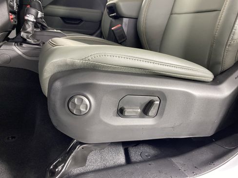 New 2026 Jeep Gladiator Mojave image 15