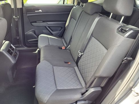 Used 2020 Volkswagen Atlas S w/ Towing Package image 8