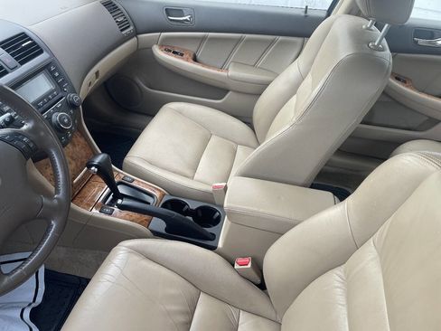 Used 2005 Honda Accord Hybrid Sedan image 4