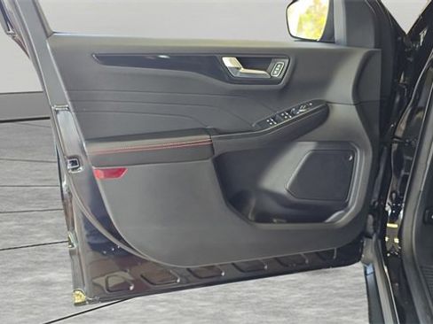 Used 2024 Ford Escape ST-Line w/ Tech Pack #1 image 25