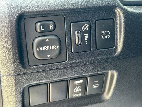 Used 2023 Toyota 4Runner TRD Off-Road Premium AWD/4WD image 27