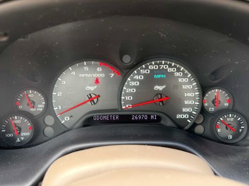 Used 2003 Chevrolet Corvette Coupe w/ Preferred Equipment Group RWD image 12
