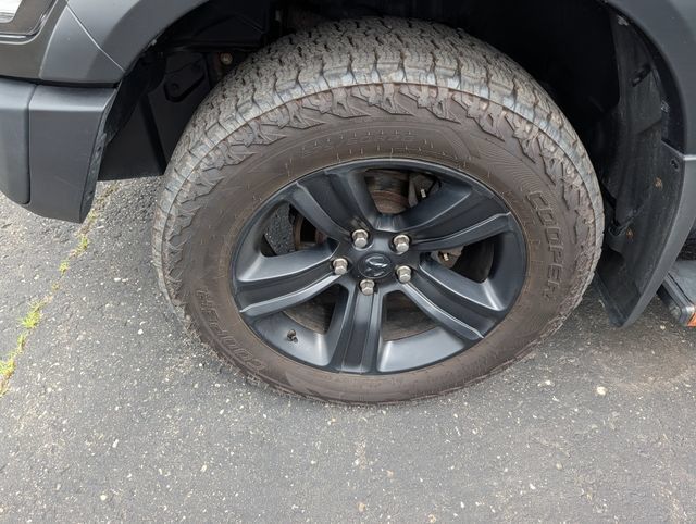 Used 2022 RAM 1500 Warlock AWD/4WD image 4