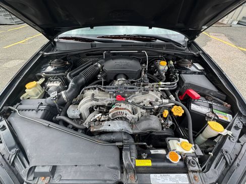 Used 2005 Subaru Legacy 2.5i Limited AWD/4WD image 9