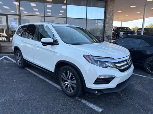 Used 2017 Honda Pilot EX-L image 2