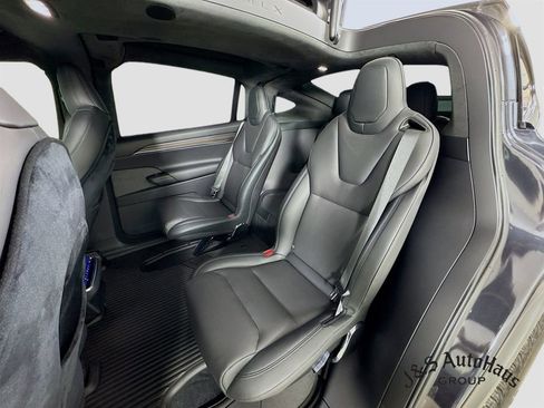 Used 2025 Tesla Model X Base image 27