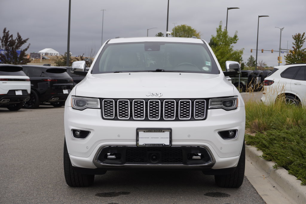 Used 2018 Jeep Grand Cherokee Overland AWD/4WD image 5