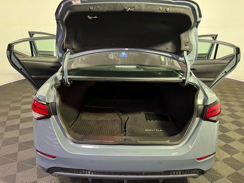 Used 2024 Nissan Sentra SV FWD image 25