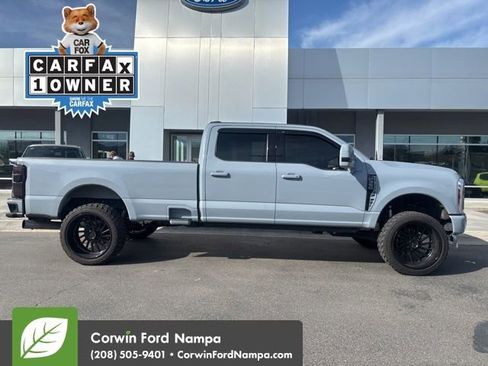 Used 2024 Ford F350 Lariat w/ Sport Appearance Package image 5