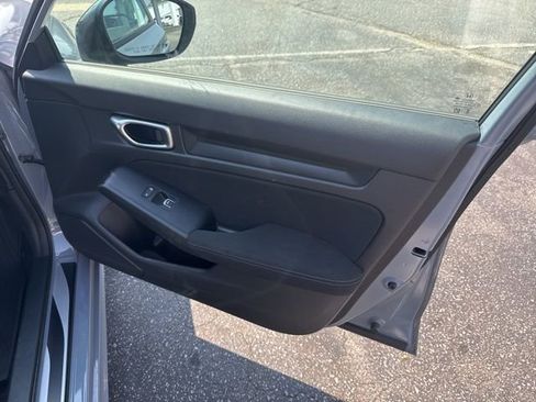 Used 2023 Honda Civic Sport image 39