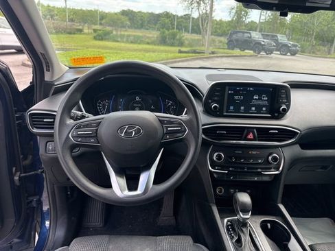Used 2020 Hyundai Santa Fe SEL image 11