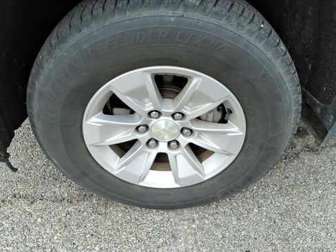 Used 2019 Chevrolet Silverado 1500 LT w/ All-Star Edition image 12