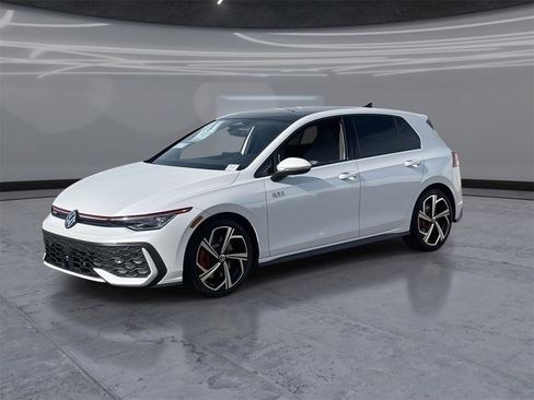New 2026 Volkswagen GTI SE image 3