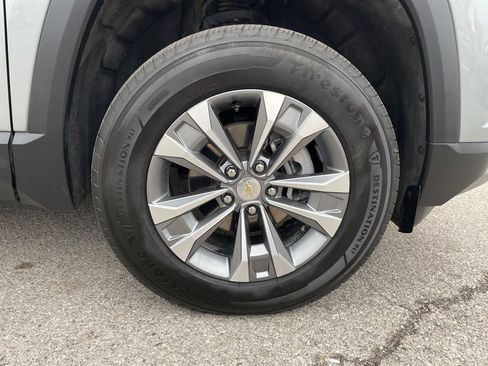 Used 2025 Chevrolet Equinox LT image 49