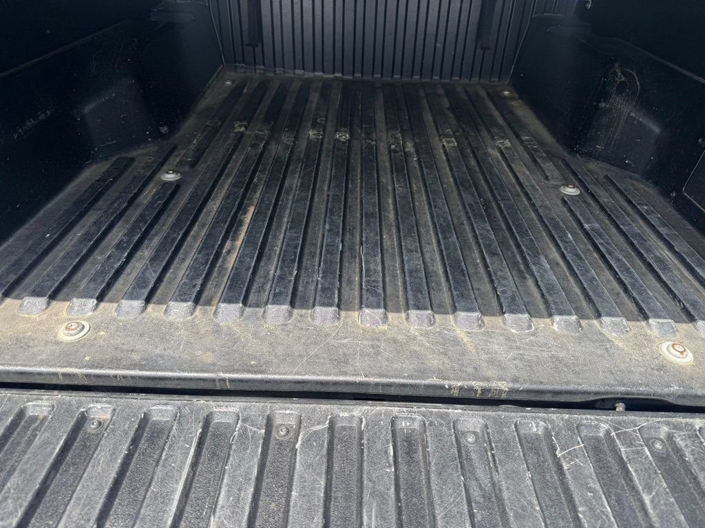Used 2022 Toyota Tacoma SR5 w/ Technology Package RWD image 7