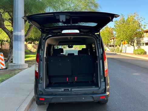 Used 2019 Ford Transit Connect XL image 41