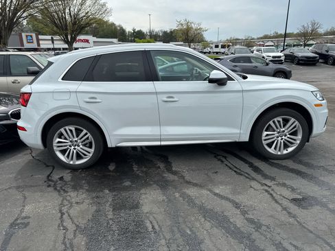 Used 2019 Audi Q5 2.0T Premium Plus w/ Premium Plus Package image 8