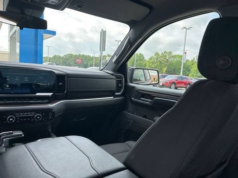Used 2023 Chevrolet Silverado 1500 RST AWD/4WD image 39