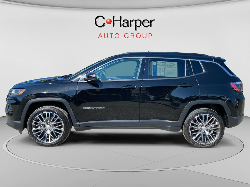 Used 2023 Jeep Compass Limited AWD/4WD image 6