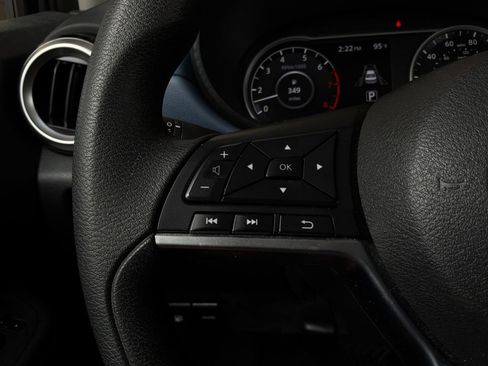 Used 2025 Nissan Versa SV FWD image 29