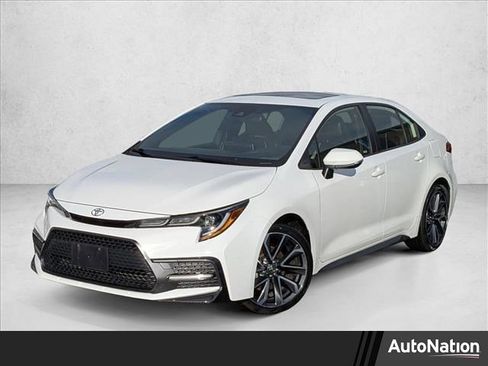 Used 2022 Toyota Corolla XSE image 1