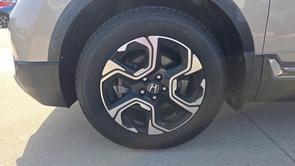 Used 2017 Honda CR-V Touring image 10