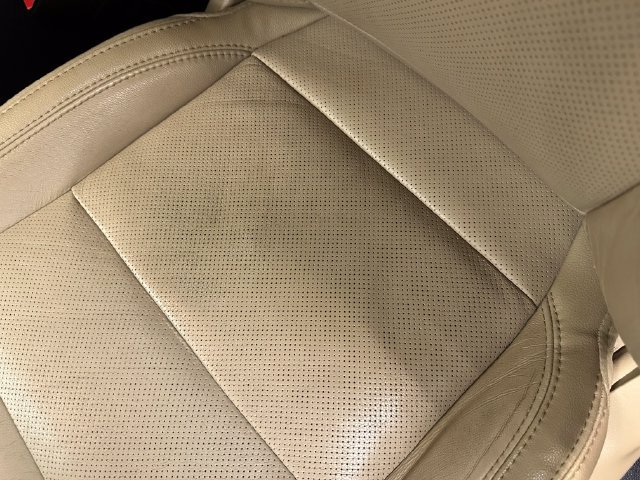 Certified 2017 Ford Explorer Limited AWD/4WD image 10