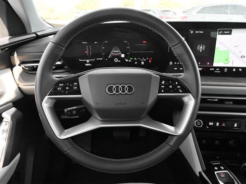 Certified 2025 Audi Q5 Premium Plus w/ Premium Plus image 3