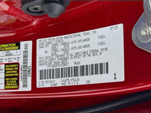 Certified 2025 Toyota Tundra Limited AWD/4WD image 34