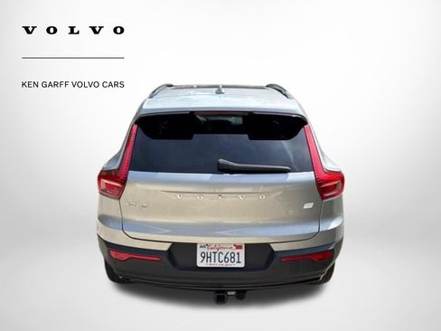 Used 2023 Volvo XC40 Recharge Ultimate AWD/4WD image 6