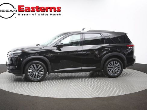 Used 2025 Nissan Pathfinder SL w/ SL Premium Package AWD/4WD image 61